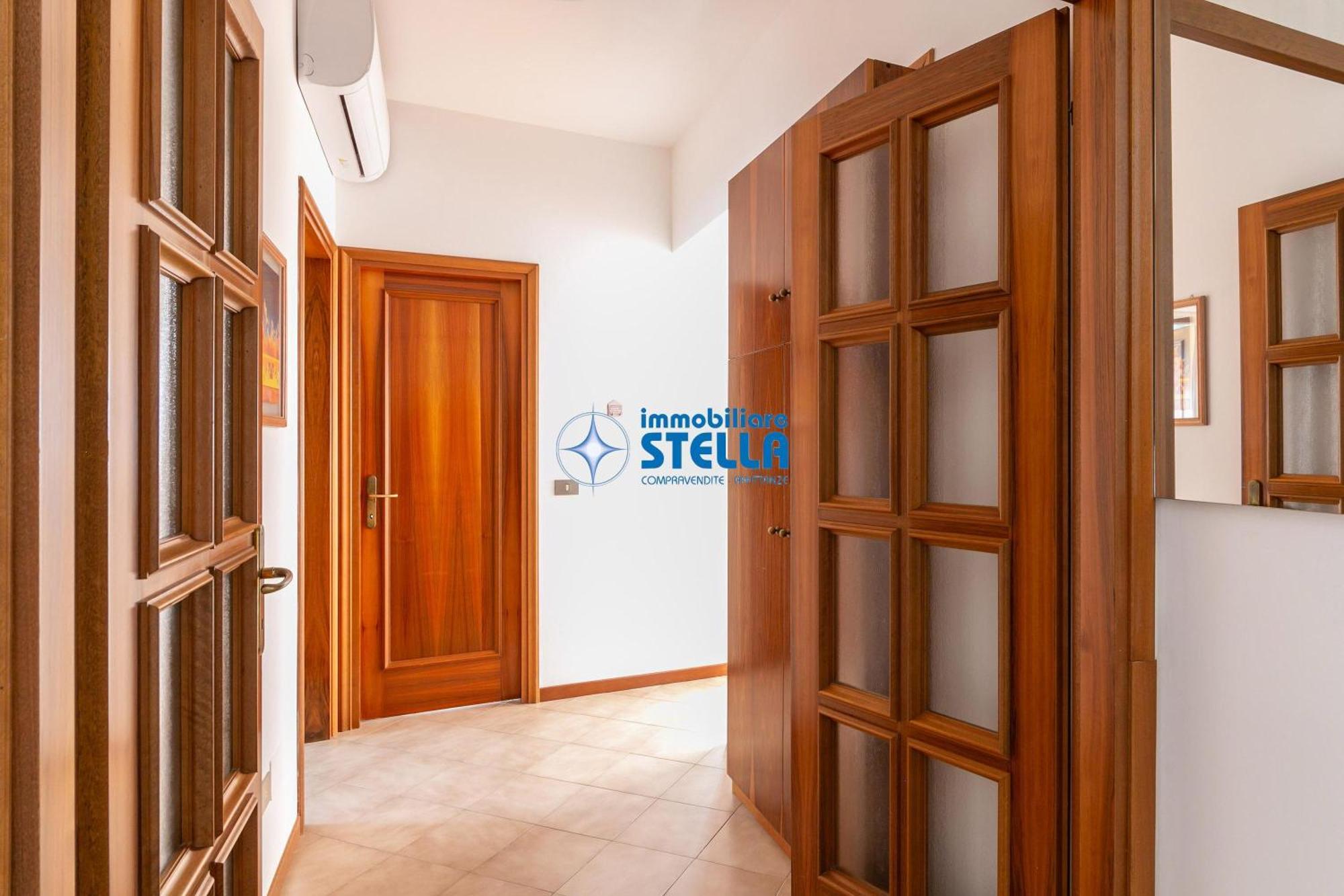 Condominio Nausicaa Lido di Jesolo Buitenkant foto